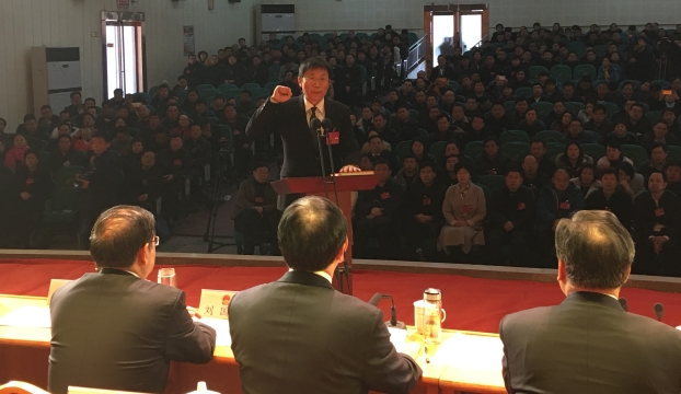 劉孟連當選周口市監察委員會(huì )主任并向憲法宣誓