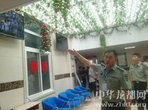 150余名應征大學(xué)生參加直招士官體檢