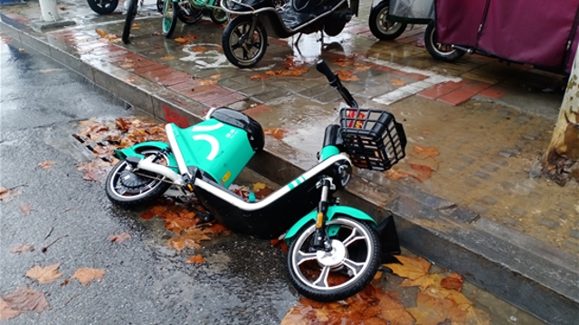 請把車(chē)子放好吧！