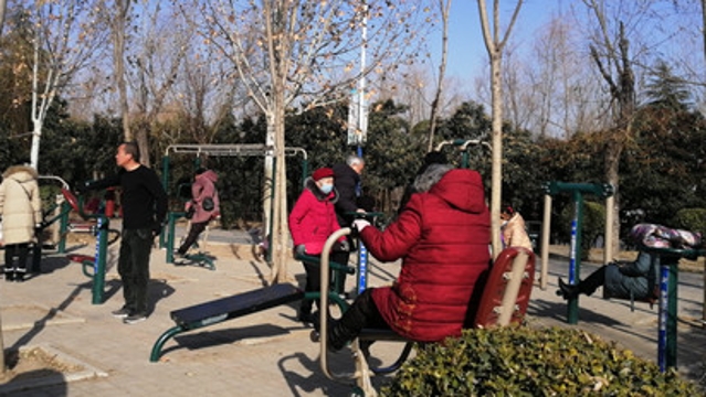 街頭游園百姓樂(lè )園